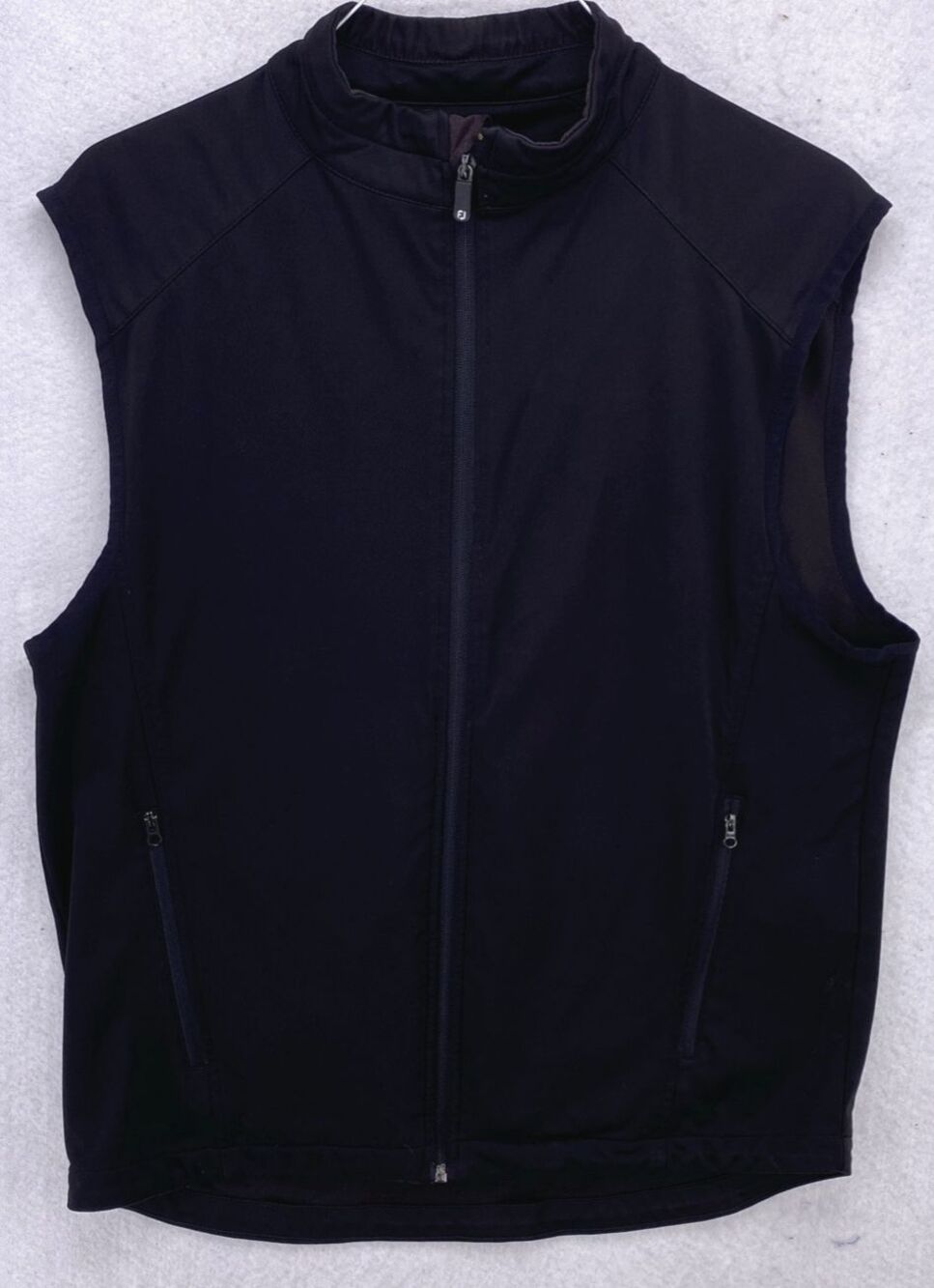 FootJoy Vest Men's Size Medium Full Zip Performance Black Sleeveless Golf